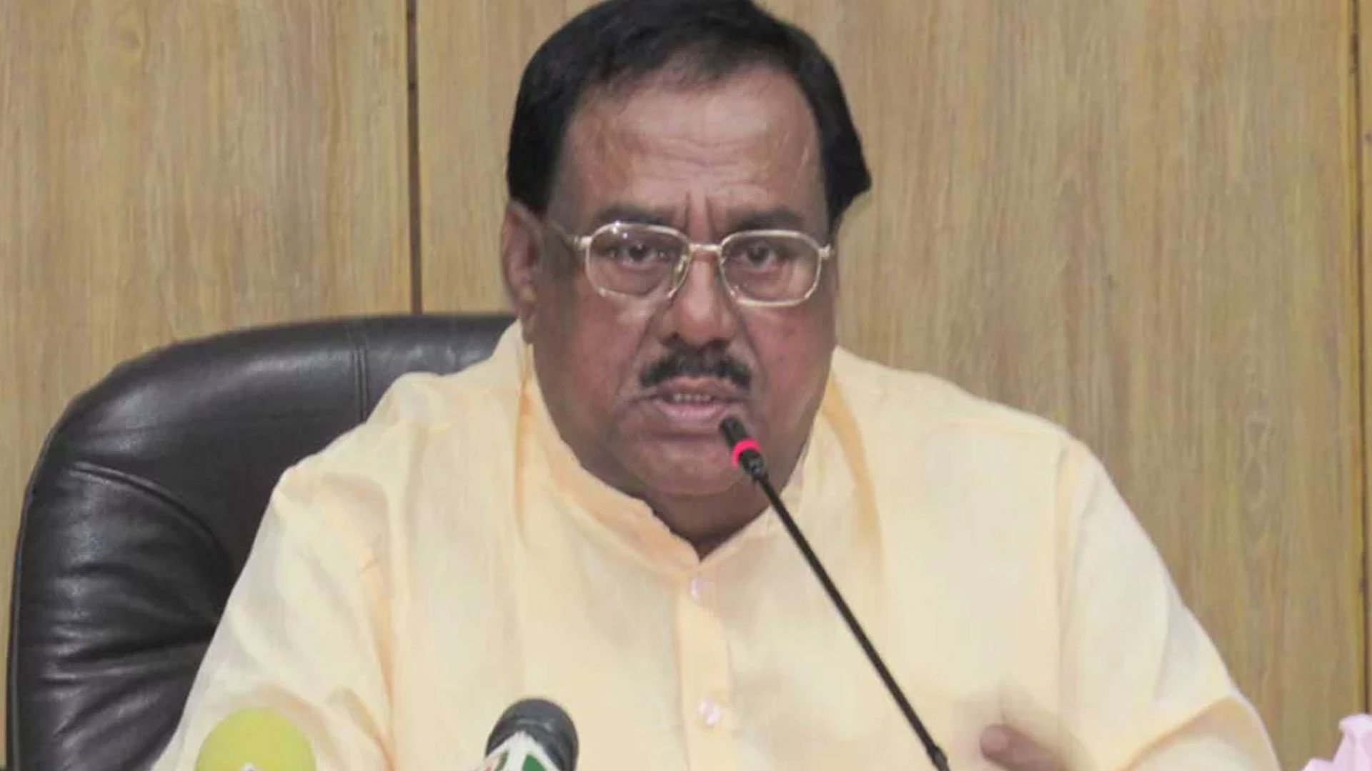 সাবেক মন্ত্রী সাধন চন্দ্রের জামিন নামঞ্জুর