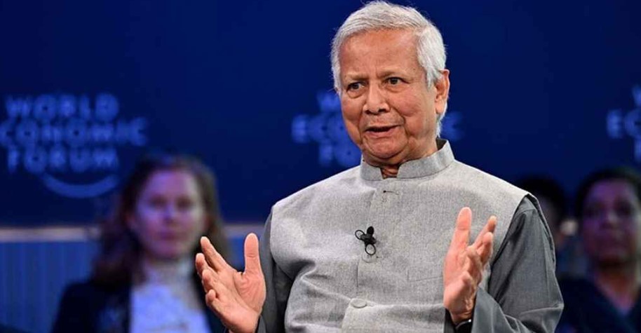 মানসম্পন্ন স্বাস্থ্যসেবা নিশ্চিতে কাজ করছে অন্তর্বর্তী সরকার: প্রধান উপদেষ্টা    