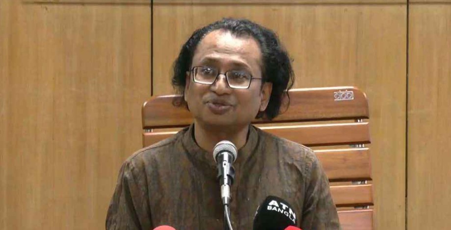 তথ্য ও সম্প্রচার উপদেষ্টা ডা. জাহেদ উর রহমান। 