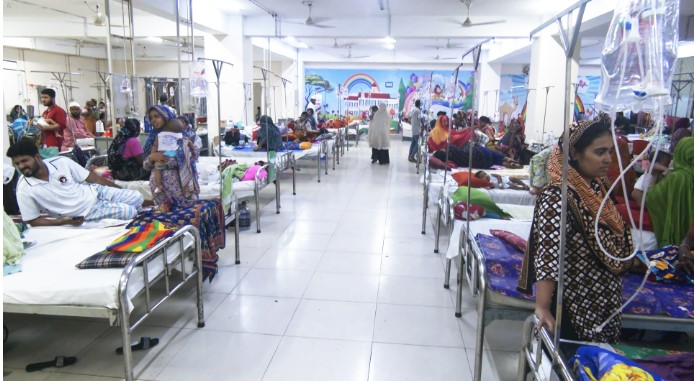 হামের সংক্রমণ: ঈদের ছুটি শেষে স্কুল খোলা নিয়ে শঙ্কায় চিকিৎসকরা
