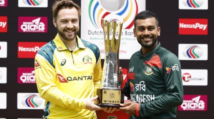 টস জিতে বাংলাদেশকে ব্যাটিংয়ে পাঠাল অস্ট্রেলিয়া