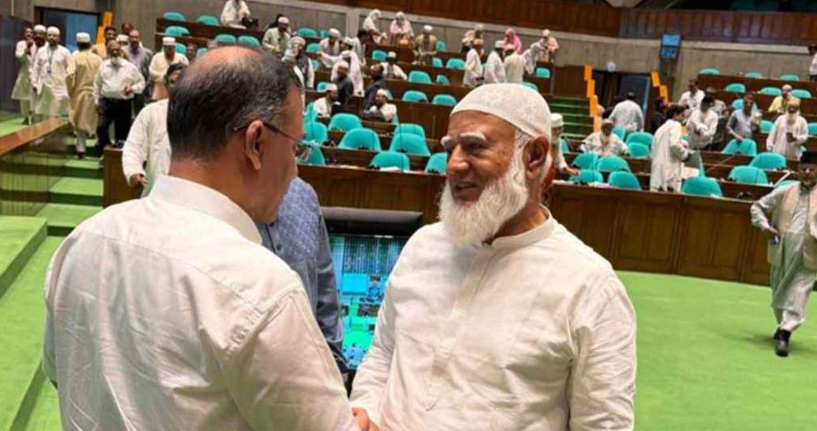 ছবি: প্রধানমন্ত্রীর কার্যালয়   