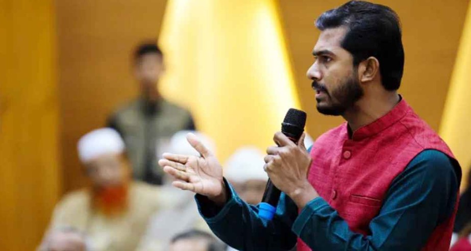 বক্তব্য রাখছেন নুরুল হক নুর। পুরনো ছবি   