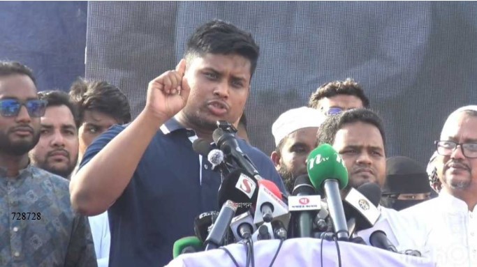 বন্যায় মানুষ কষ্ট আছেন: হাসনাত