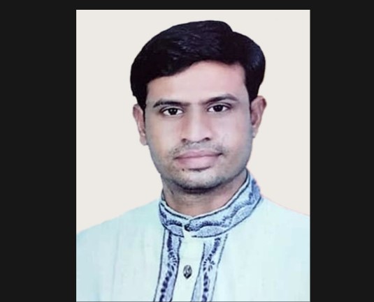 মোঃ আলী হোসেন।