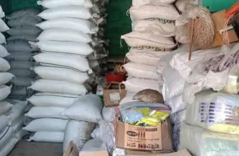 সার কালোবাজারি মামলার পর মুখ খুললেন কৃষি কর্মকর্তা আনোয়ার ‘কৃষকের স্বার্থ রক্ষা করতে গিয়ে এক মাস ধরে হয়রানির শিকার’