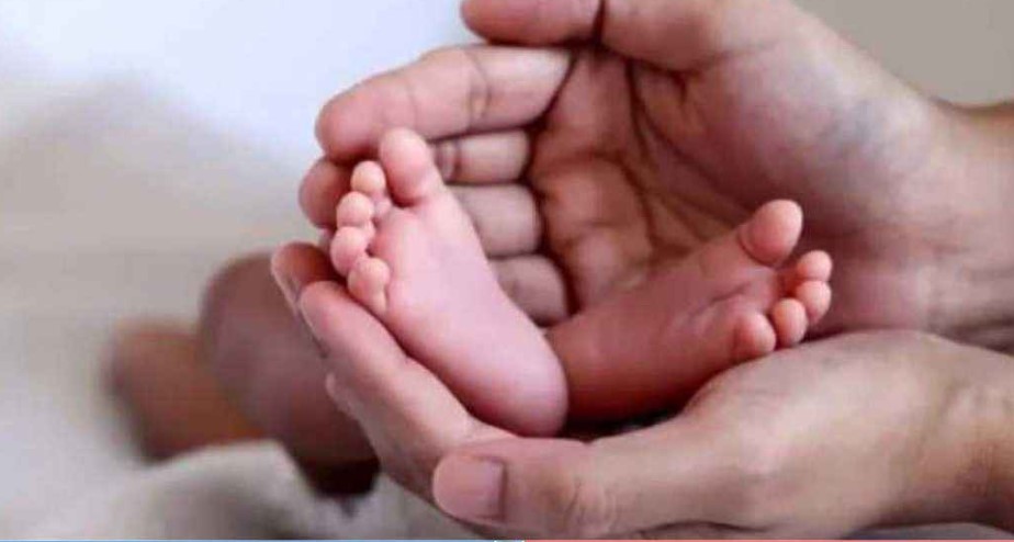 ৮ মাসের শিশুকে ৩০ হাজার টাকায় বিক্রি করে দিলেন মা