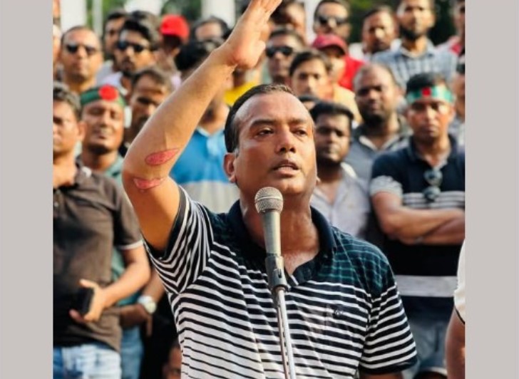 নতুন কমিটি নিয়ে গভীর রাতে ছাত্রদল সভাপতি রাকিবের স্ট্যাটাস   