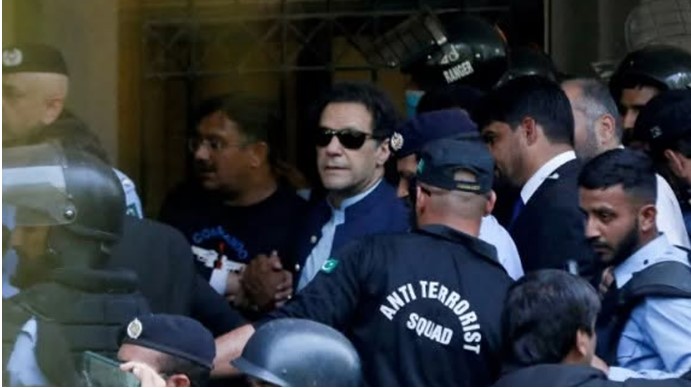 হাসপাতাল থেকে আবারও কারাগারে পাঠানো হলো ইমরান খানকে