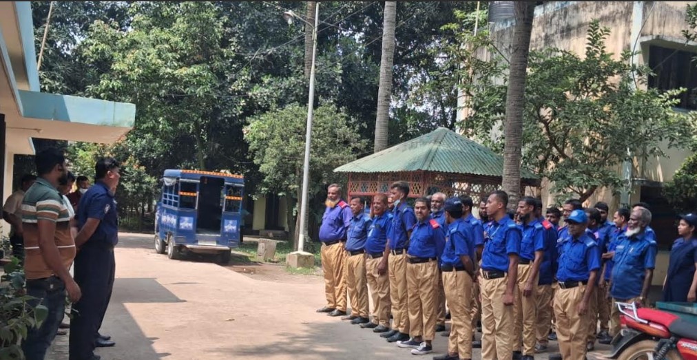 কালীগঞ্জে গ্রাম পুলিশদের সাপ্তাহিক হাজিরা ও বিশেষ সম্মাননা প্রদান