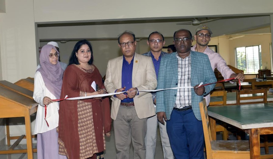 নোবিপ্রবিতে ডেঙ্গু প্রতিরোধে করণীয় বিষয়ক কর্মশালা ও মশক নিধন কার্যক্রম উদ্বোধন