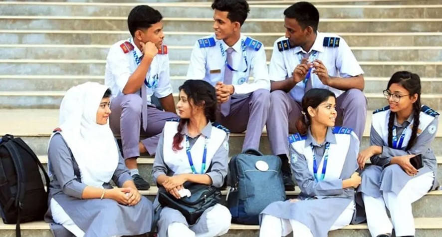 আজ থেকে একাদশ শ্রেণির ক্লাস শুরু 