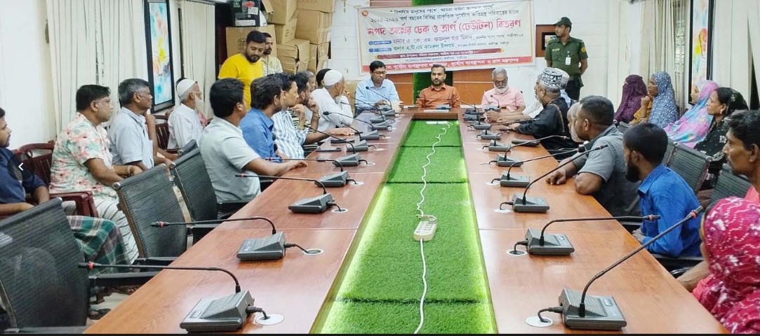জনগণের কল্যাণে কাজ করে মানুষের পাশে দাঁড়াতে হবে: খালেকুজ্জামান বাবলু