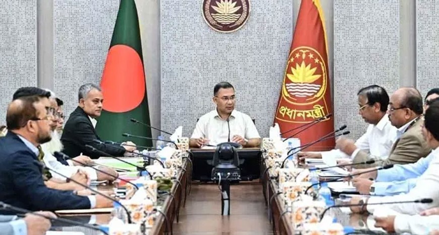 ঢাকায় বৃত্তাকার সড়ক নির্মাণকাজে গতি বাড়ানোর নির্দেশ প্রধানমন্ত্রীর