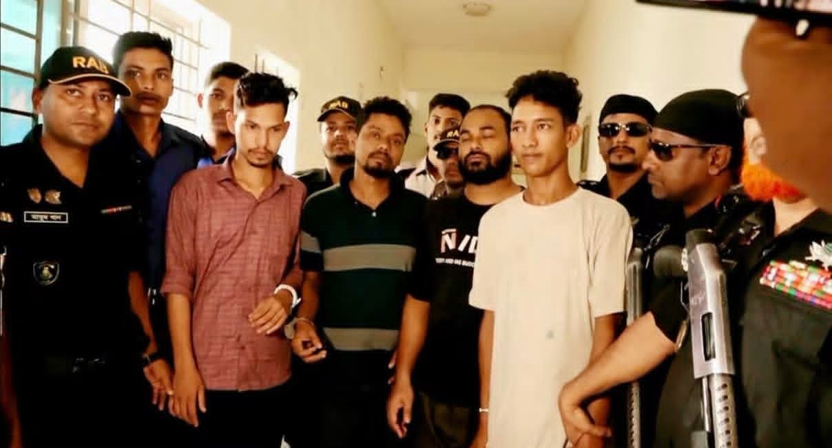 নোয়াখালীতে চুরির অভিযোগে যুবককে গণপিটুনি দিয়ে হত্যা, আটক ৪