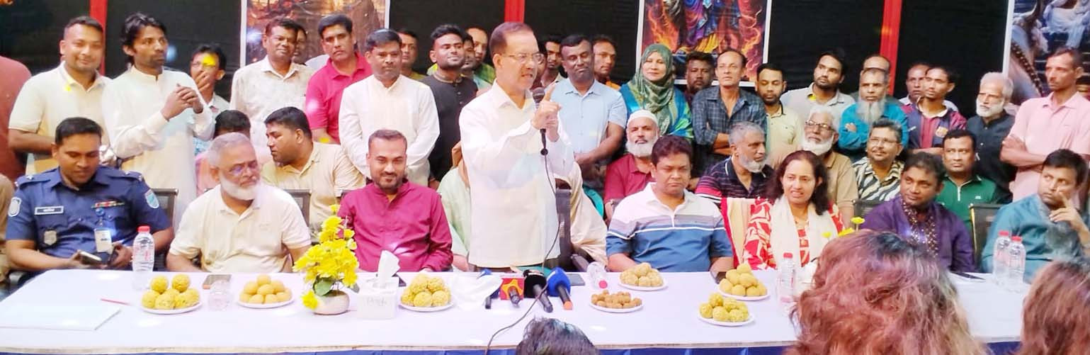 দুর্গাপূজার মণ্ডপে মণ্ডপে এমপি মিলন, দিলেন পাশে থাকার আশ্বাস