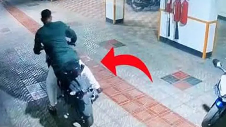 তাহসিফের মোটরসাইকেল মিলল টঙ্গীতে