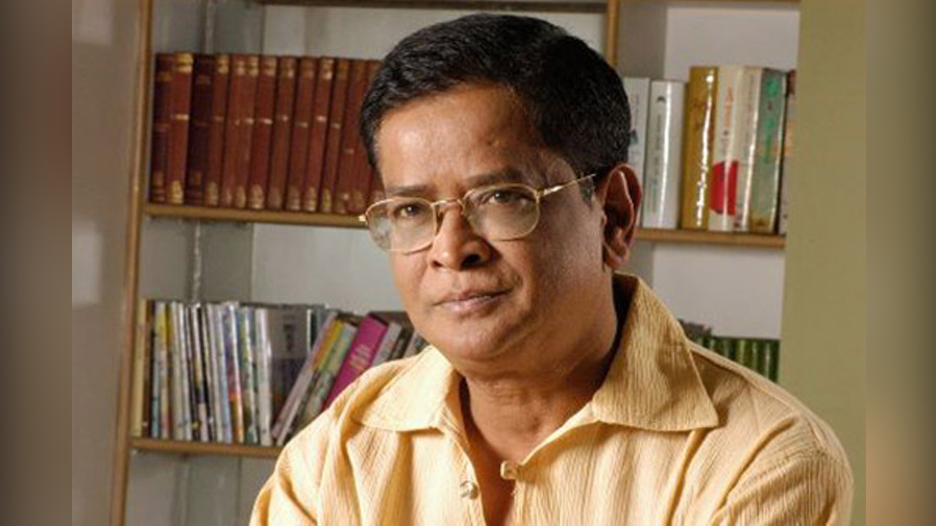 নন্দিত কথাসাহিত্যিক হুমায়ূন আহমেদ