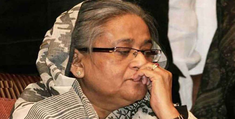 ক্ষমতাচ্যুত প্রধানমন্ত্রী শেখ হাসিনা   
